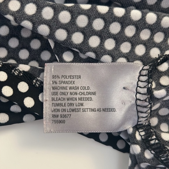 Worthington Black & White Polka Dot Short Sleeve Casual Top Size 1X - Picture 6 of 6